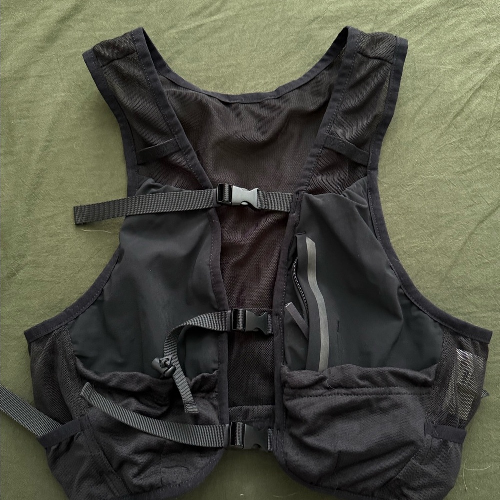 H&M Running Vest